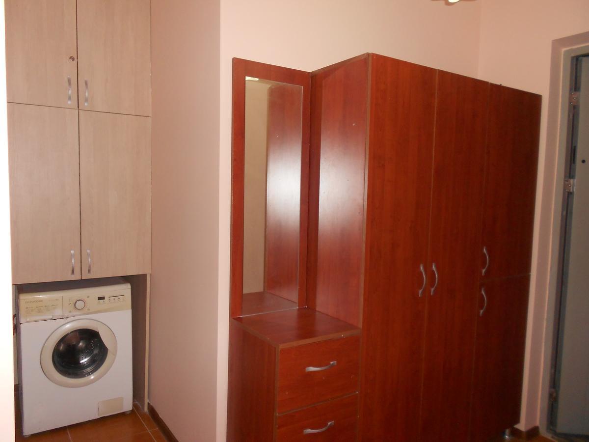 Ucha'S Apartment Μπατούμι Εξωτερικό φωτογραφία